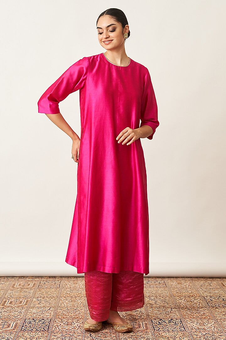 Rani Pink Silk Tissue Chanderi Kurta Set by Vaaya at Pernia's Pop Up Shop