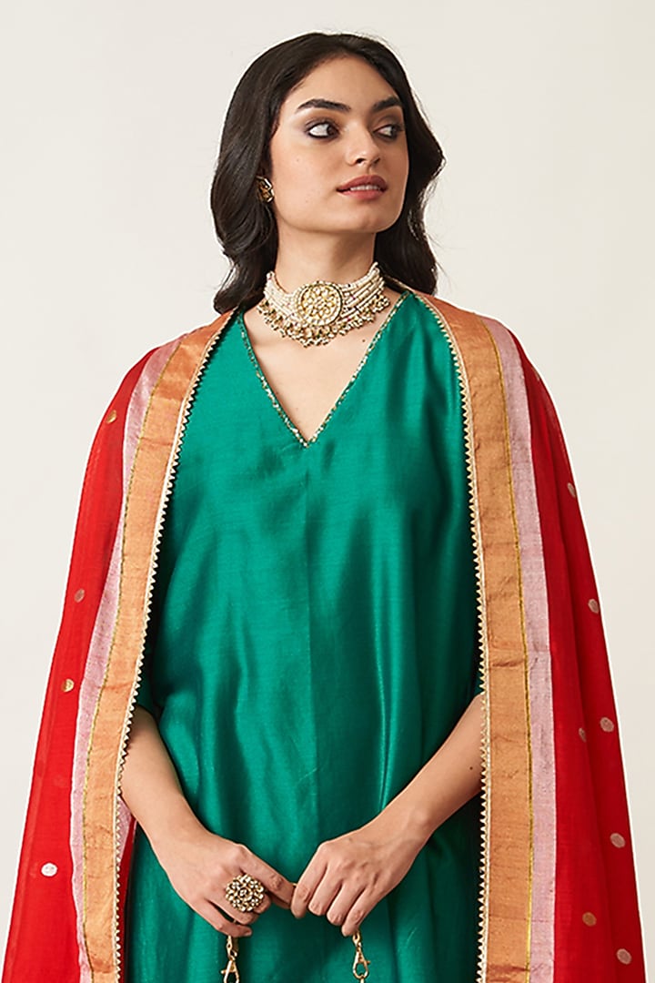 Red Pure Silk Chanderi Dupatta by Vaaya at Pernia's Pop Up Shop