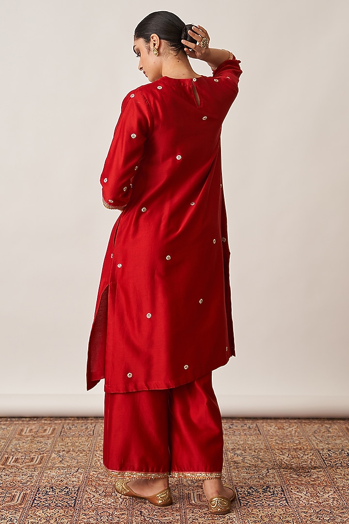 Red Pure Silk Chanderi Banarasi Kurta Set by Vaaya at Pernia's Pop Up Shop