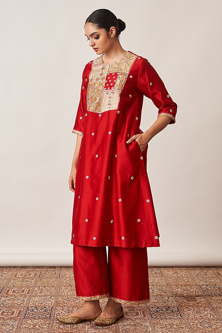 Red Pure Silk Chanderi Banarasi Kurta Set by Vaaya at Pernia's Pop Up Shop