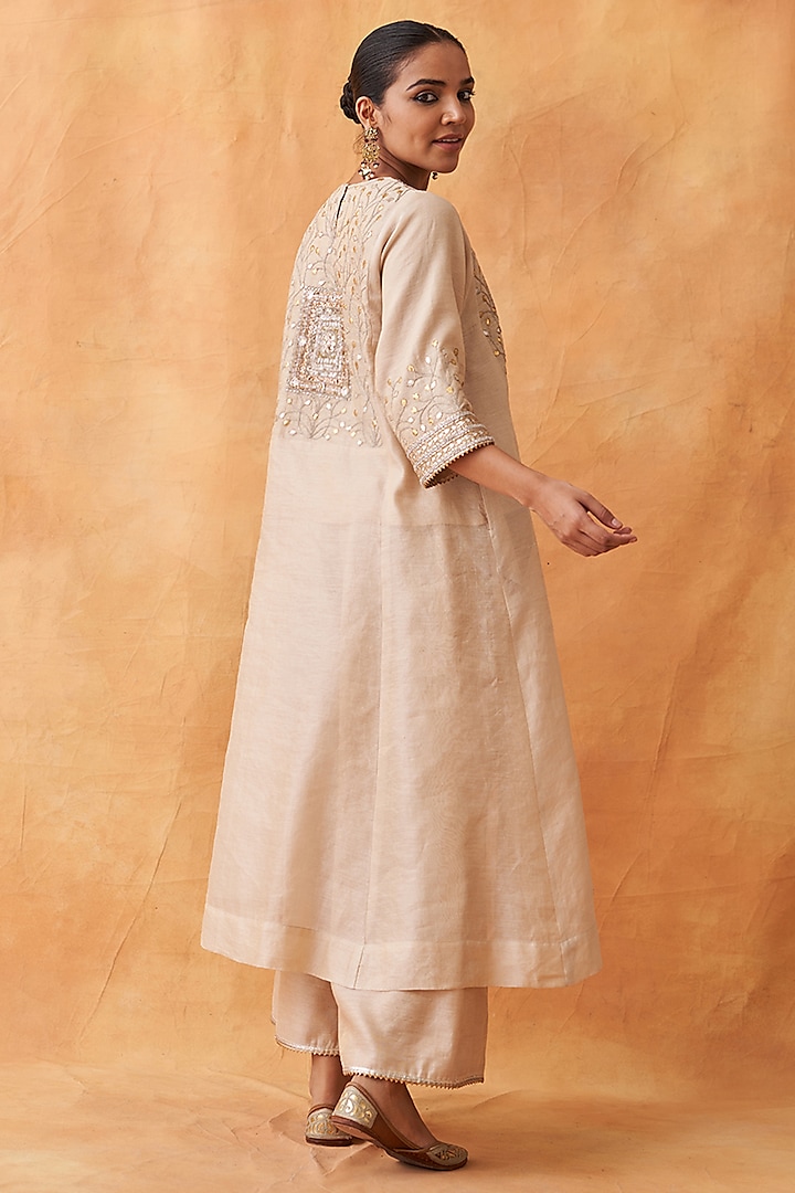 Gold Handwoven Silk Tissue Handwork Kurta Set by Vaaya at Pernia's Pop Up Shop
