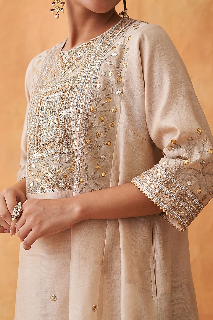 Gold Handwoven Silk Tissue Handwork Kurta Set by Vaaya at Pernia's Pop Up Shop