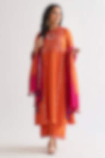 Orange Handwoven Silk Chanderi Handwork Kurta Set by Vaaya at Pernia's Pop Up Shop