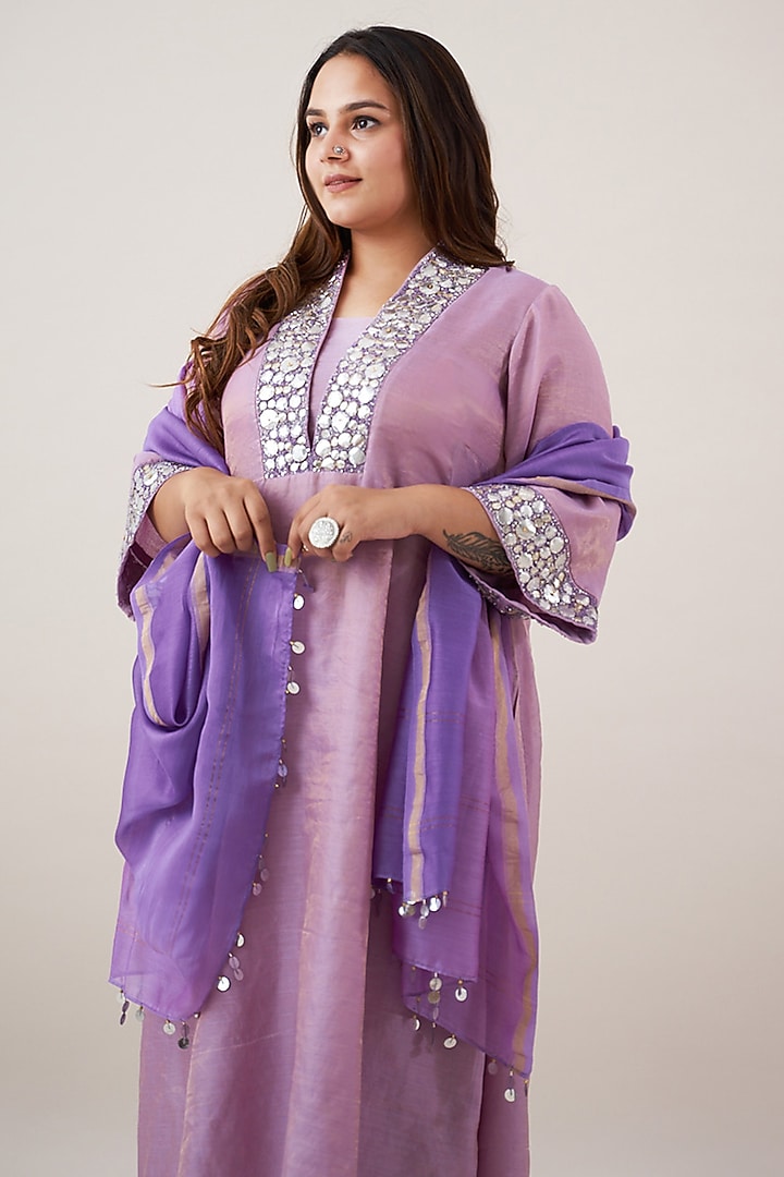 Lavender Silk Tissue Chanderi Handwork Kurta Set by Vaaya at Pernia's Pop Up Shop