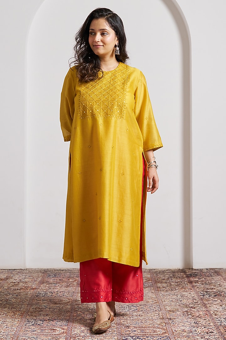 Yellow Silk Chanderi Handwork Kurta by Vaaya at Pernia's Pop Up Shop