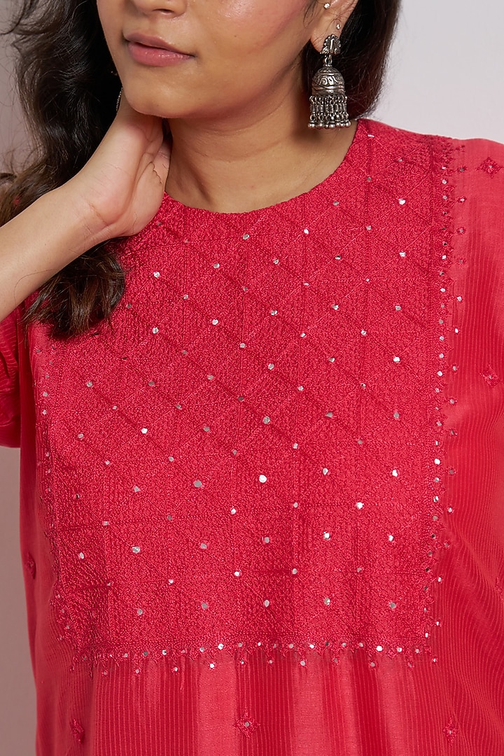 Red Silk Chanderi Handwork Kurta by Vaaya at Pernia's Pop Up Shop