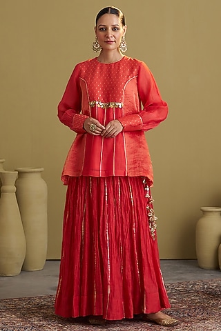 Red Mul Chanderi Handwork Crushed Lehenga Set by Vaaya