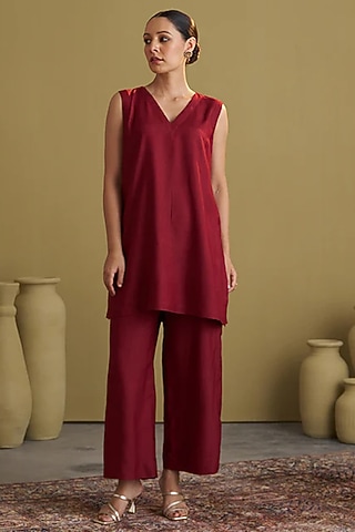 Burgundy Handwoven Silk Cotton Co-Ord Set by Vaaya