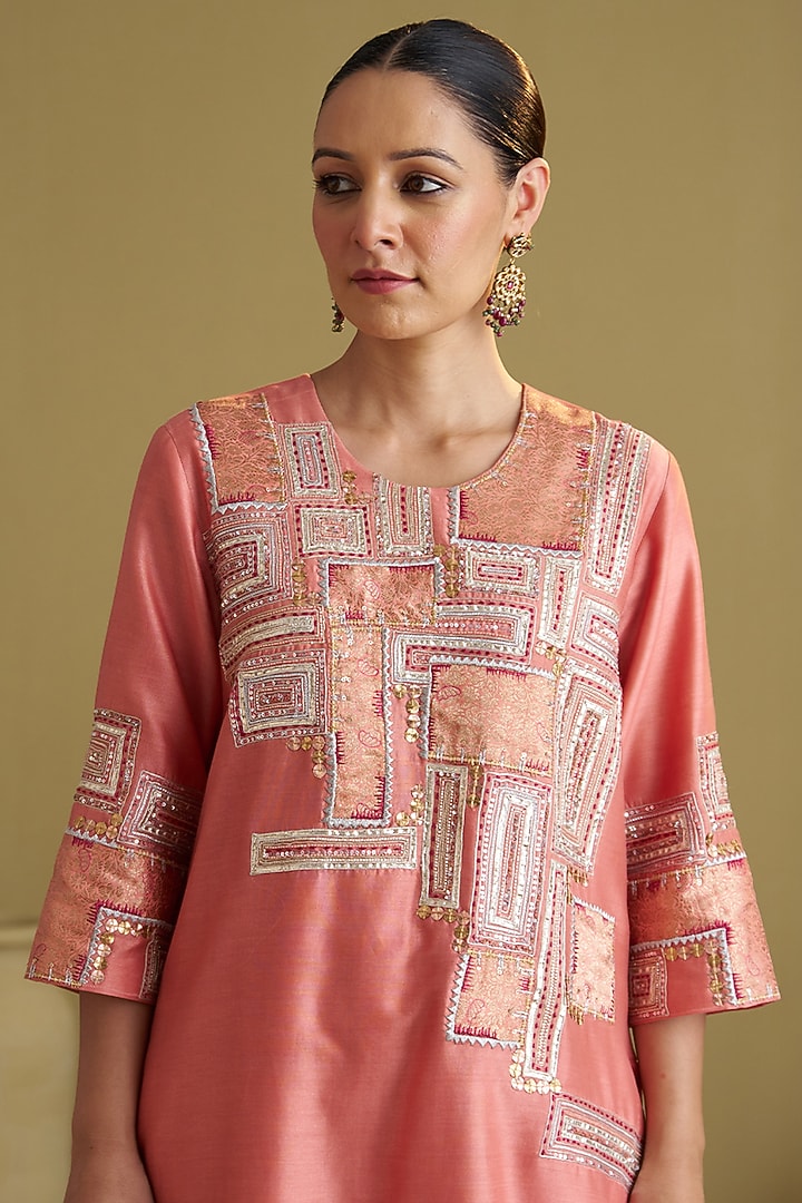 Peach Silk Chanderi Embroidered A-Line Kurta Set by Vaaya at Pernia's Pop Up Shop