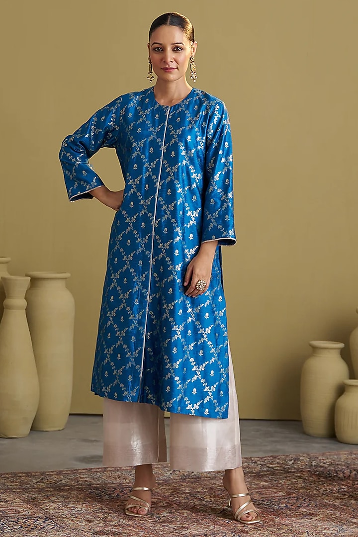 Firozi Blue Banarasi Katan Silk Kurta Set by Vaaya at Pernia's Pop Up Shop