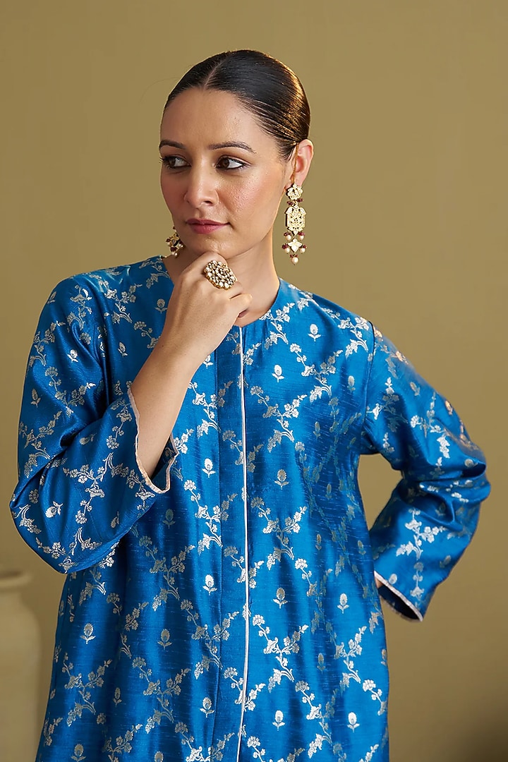 Firozi Blue Banarasi Katan Silk Kurta Set by Vaaya at Pernia's Pop Up Shop