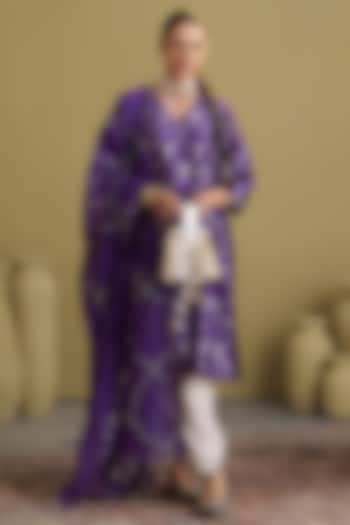 Purple Banarasi Katan Silk Embroidered Kurta Set by Vaaya at Pernia's Pop Up Shop