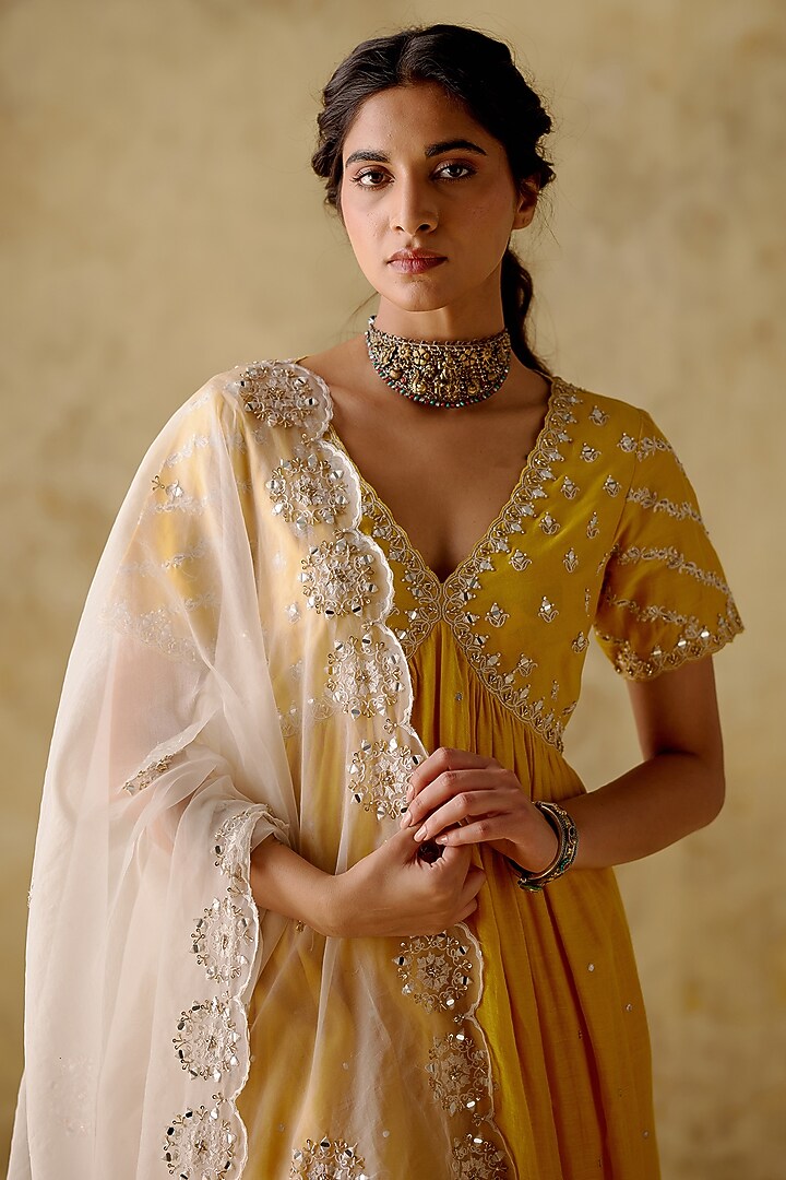 Yellow Chanderi Silk Hand Embroidered Party Wear Anarkali Set by Varun chhabra at Pernia's Pop Up Shop