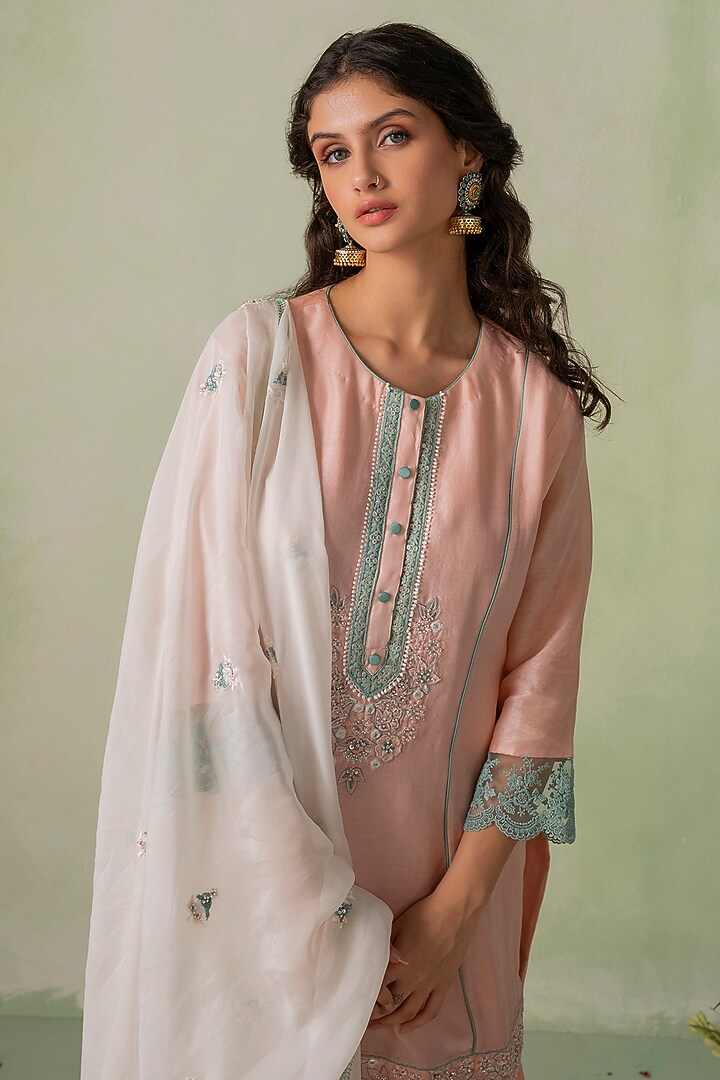Peach Cotton Cambric Gharara Set by Varun chhabra at Pernia's Pop Up Shop