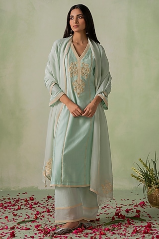 Aqua Blue Chanderi Silk Resham & Beads Embroidered Kurta Set by Varun chhabra