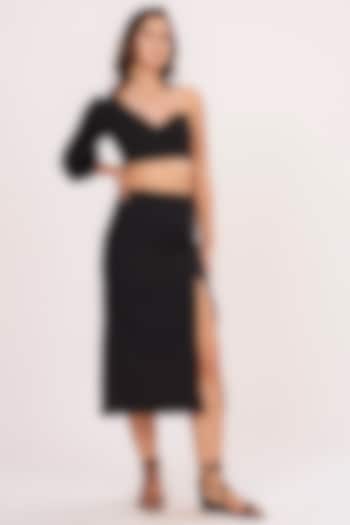 Black Muslin Co-Ord Set by House of Varada at Pernia's Pop Up Shop