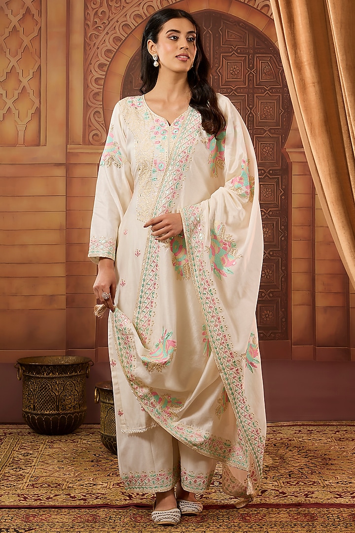 Peach Dhaka Silk Resham Work Kurta Set by VAGA FASHIONS at Pernia's Pop Up Shop