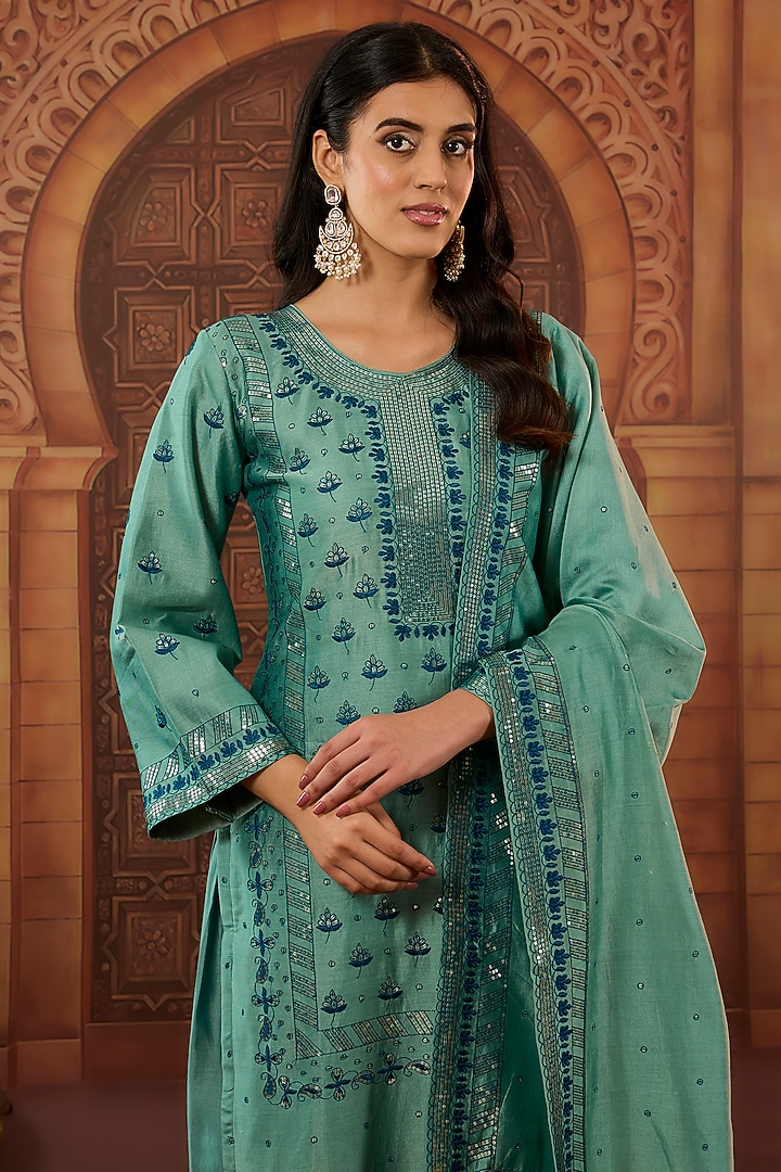 Green Dhaka Silk Resham Sequins Work Kurta Set by VAGA FASHIONS at Pernia's Pop Up Shop