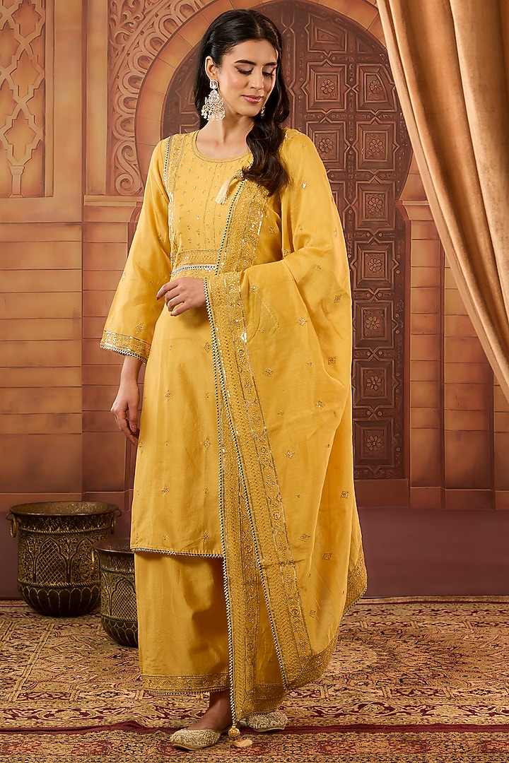 Yellow Dhaka Silk Zari Sequins Work Kurta Set by VAGA FASHIONS at Pernia's Pop Up Shop