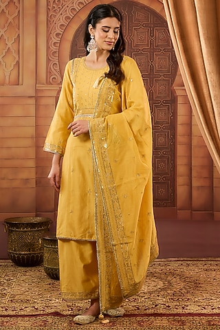 Yellow Dhaka Silk Zari Sequins Work Kurta Set by VAGA FASHIONS