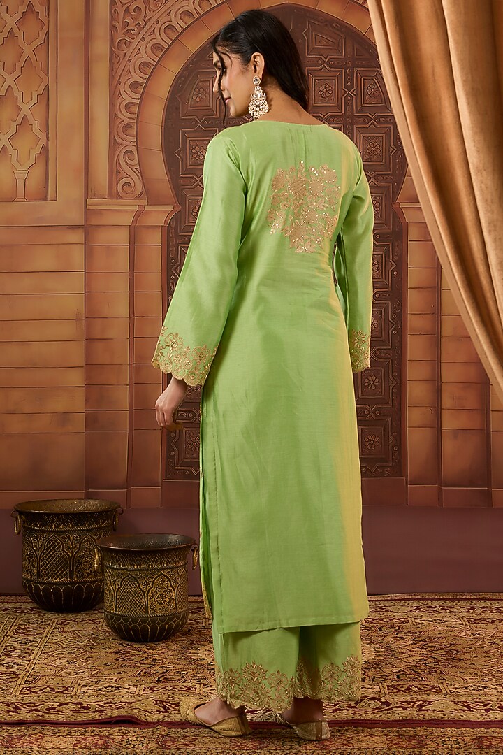 Green Dhaka Silk Resham Sequins Badla Work Kurta Set by VAGA FASHIONS at Pernia's Pop Up Shop