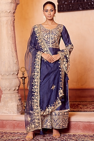 Blue Dhakai Silk Embroidered Kurta Set by VAGA FASHIONS