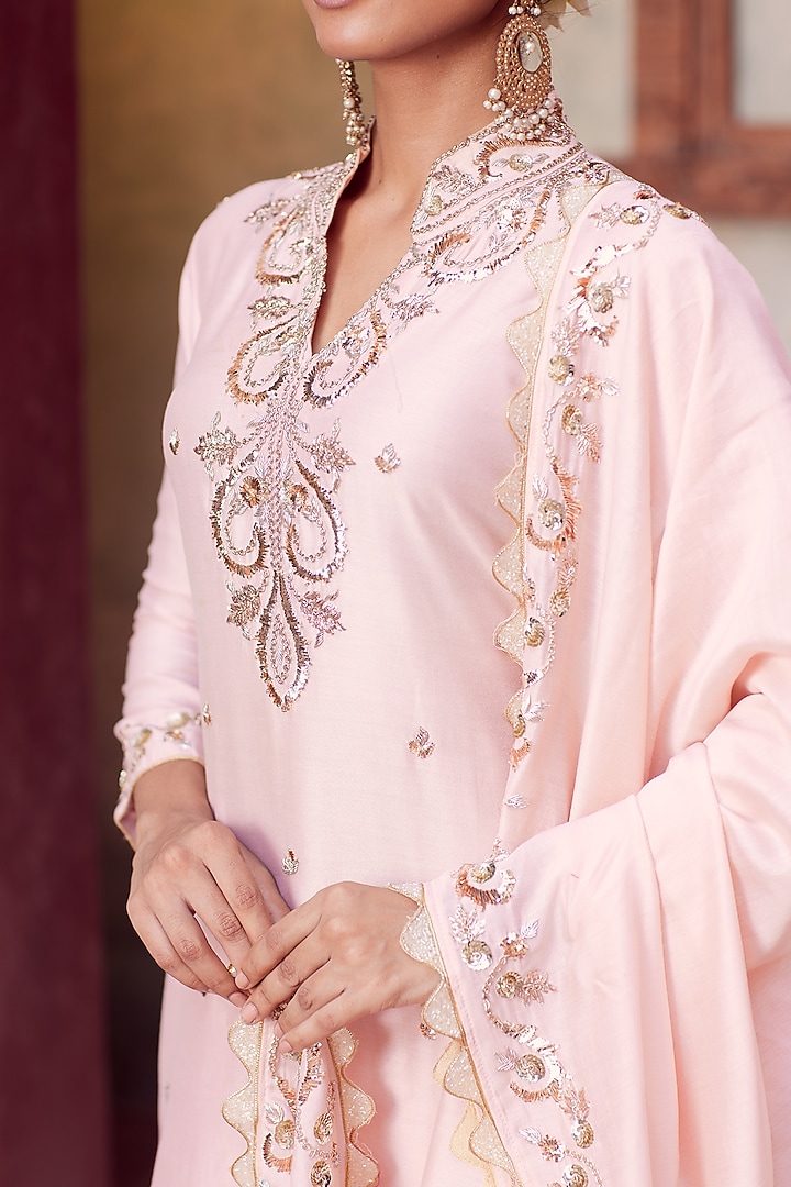 Peach Dhaka Silk Embroidered Kurta Set by VAGA FASHIONS at Pernia's Pop Up Shop