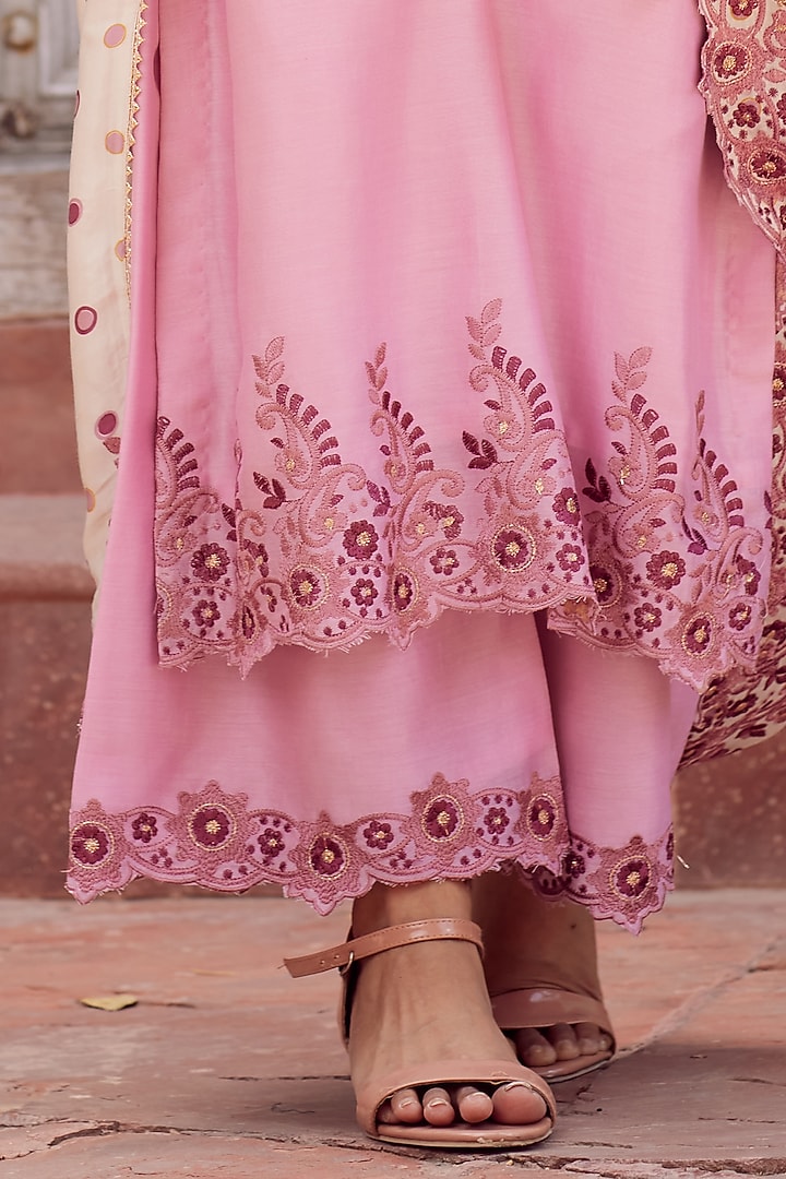 Pink Dhaka Silk Embroidered Kurta Set by VAGA FASHIONS at Pernia's Pop Up Shop