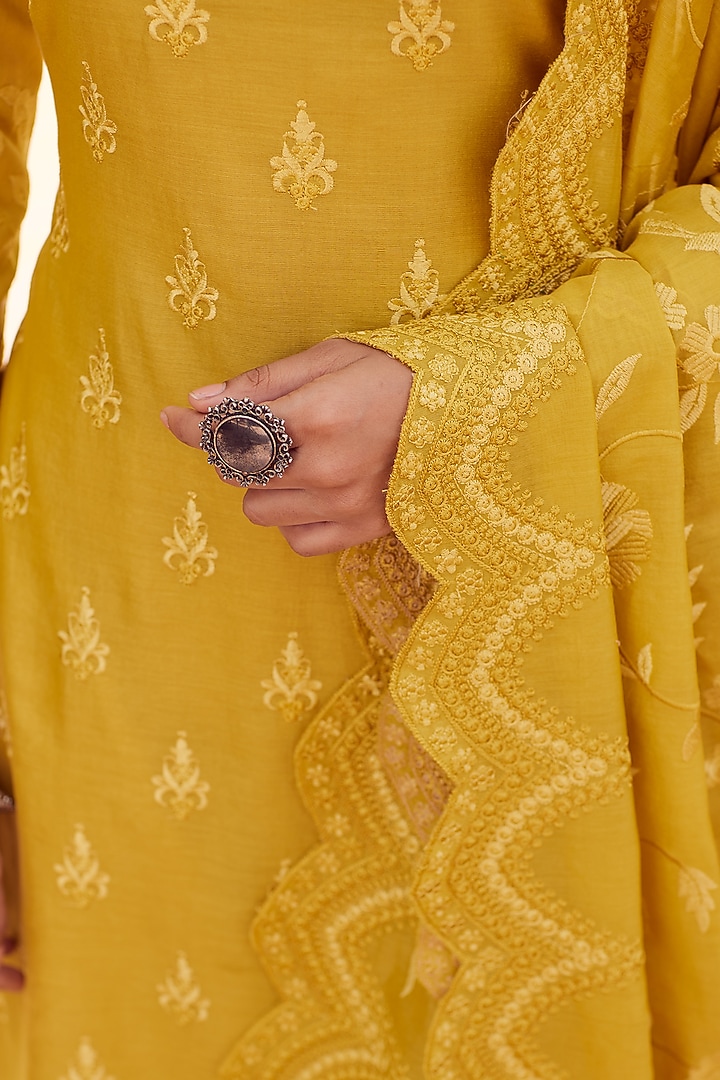 Mustard Dhaka Silk Embroidered Kurta Set by VAGA FASHIONS at Pernia's Pop Up Shop