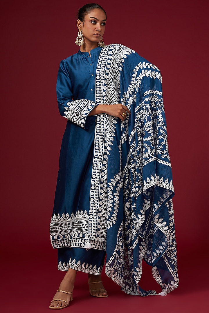 Blue Dhaka Silk Embroidered Kurta Set by VAGA FASHIONS at Pernia's Pop Up Shop