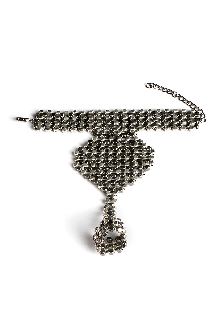 Two-Tone Finish Grey Beaded Hathphool by Vaidaan Jewellery at Pernia's Pop Up Shop