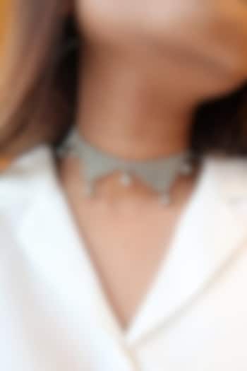 Two-Tone Finish Ghungroo Choker Necklace by Vaidaan Jewellery at Pernia's Pop Up Shop