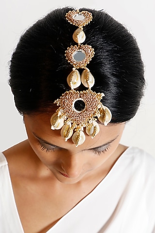 Gold Plated Mirror & Pearl Maang Tikka by Vaidaan Jewellery