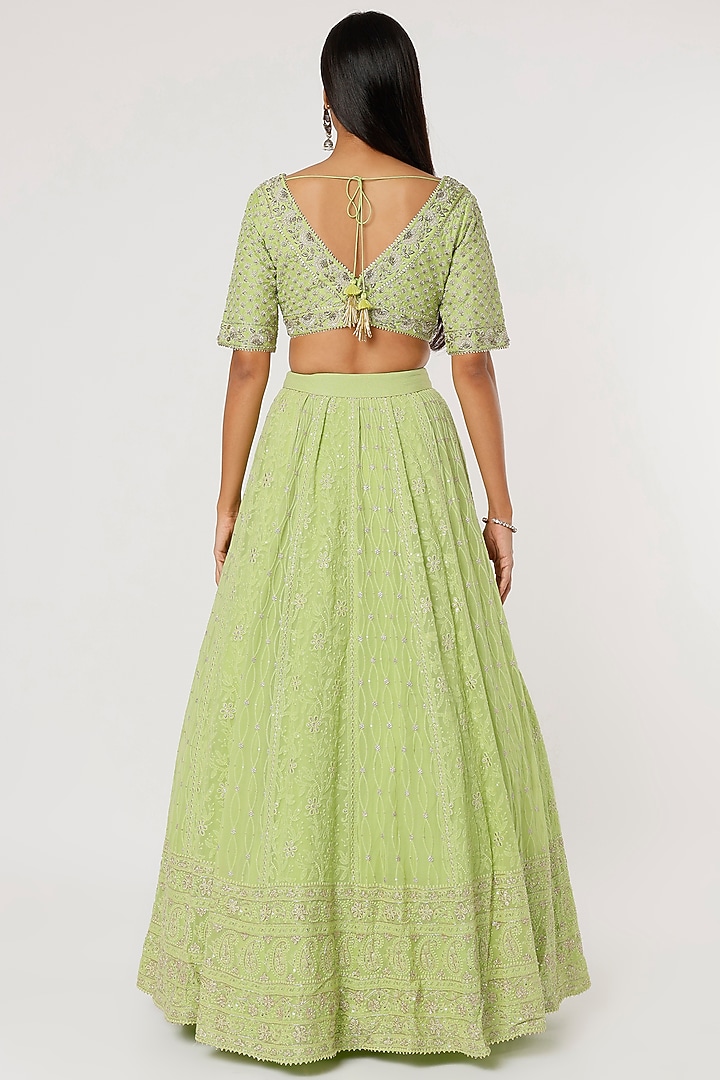 Green Embroidered Wedding Lehenga Set by VAISHALI AGARWAL at Pernia's Pop Up Shop