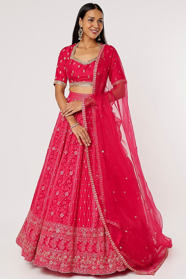 Magenta Pink Embroidered Lehenga Set by VAISHALI AGARWAL