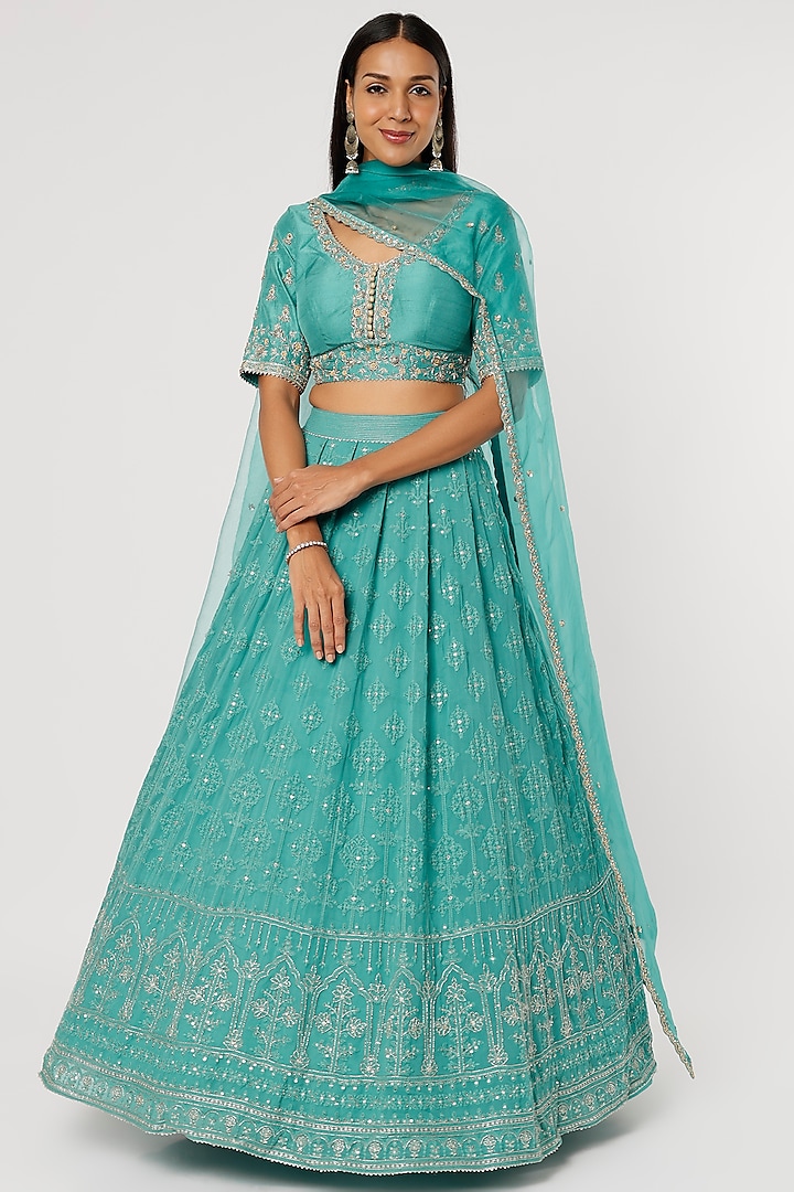 Blue Embroidered Wedding Lehenga Set by VAISHALI AGARWAL at Pernia's Pop Up Shop