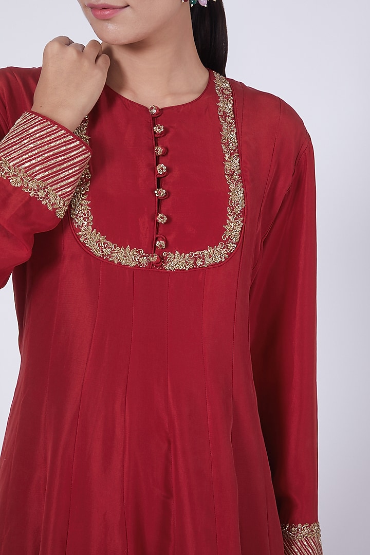Maroon Zardosi Embroidered Party Wear Anarkali by VAISHALI AGARWAL at Pernia's Pop Up Shop