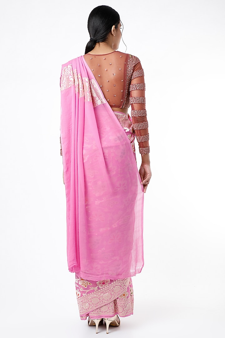 Pink Banarasi Chiffon Party Wear Saree Set With Jaal Work by VAISHALI AGARWAL at Pernia's Pop Up Shop