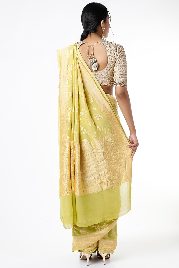 Green Banarasi Georgette Party Wear Saree Set by VAISHALI AGARWAL at Pernia's Pop Up Shop
