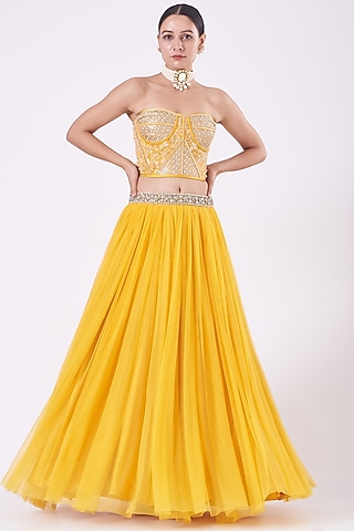 Yellow Net Lehenga Set by Vandana Malhotra