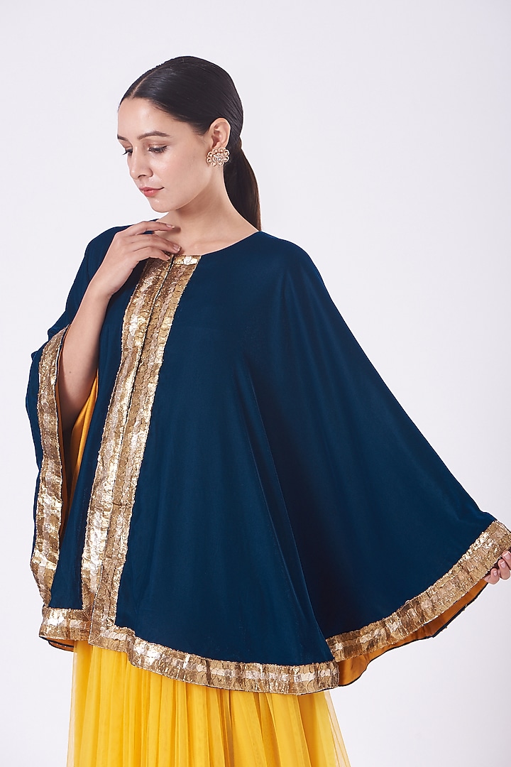 Midnight Blue Velvet Embroidered Cape by Vandana Malhotra at Pernia's Pop Up Shop