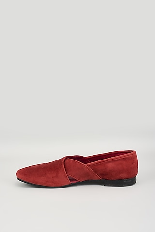 Red Velvet Peshawaris by Vaibhav & Mitali Men