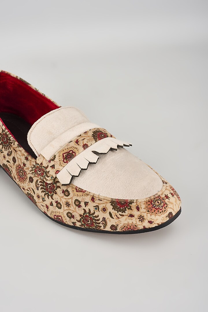Off-White Velvet Printed Loafers by Vaibhav & Mitali Men at Pernia's Pop Up Shop