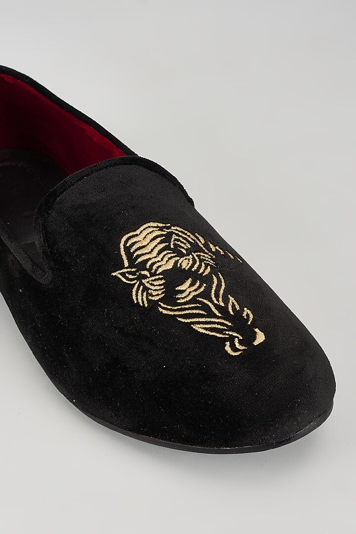 Black Velvet Embroidered Loafers by Vaibhav & Mitali Men at Pernia's Pop Up Shop