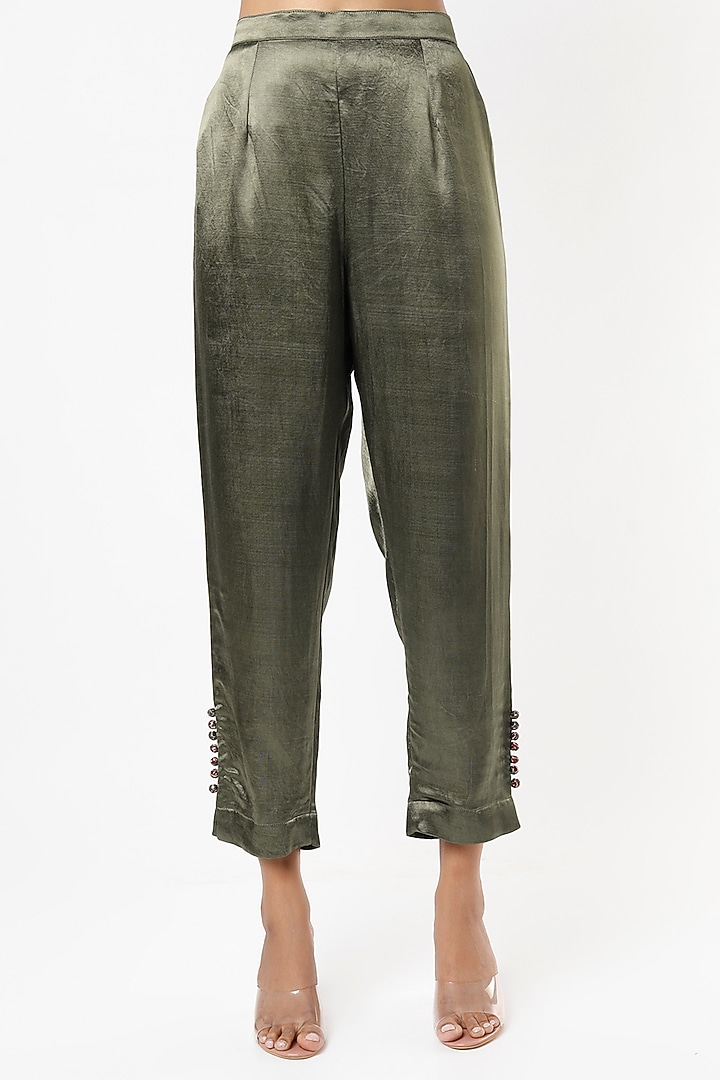 Olive Green Printed Kurta Set by VANA ETHNICS at Pernia's Pop Up Shop