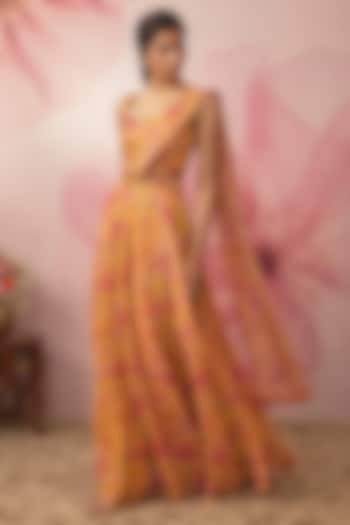 Yellow Lurex Chiffon Paisley Printed Wedding Lehenga Set by VANA ETHNICS at Pernia's Pop Up Shop