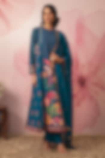Midnight Blue Georgette Floral Printed Kurta Set by VANA ETHNICS at Pernia's Pop Up Shop