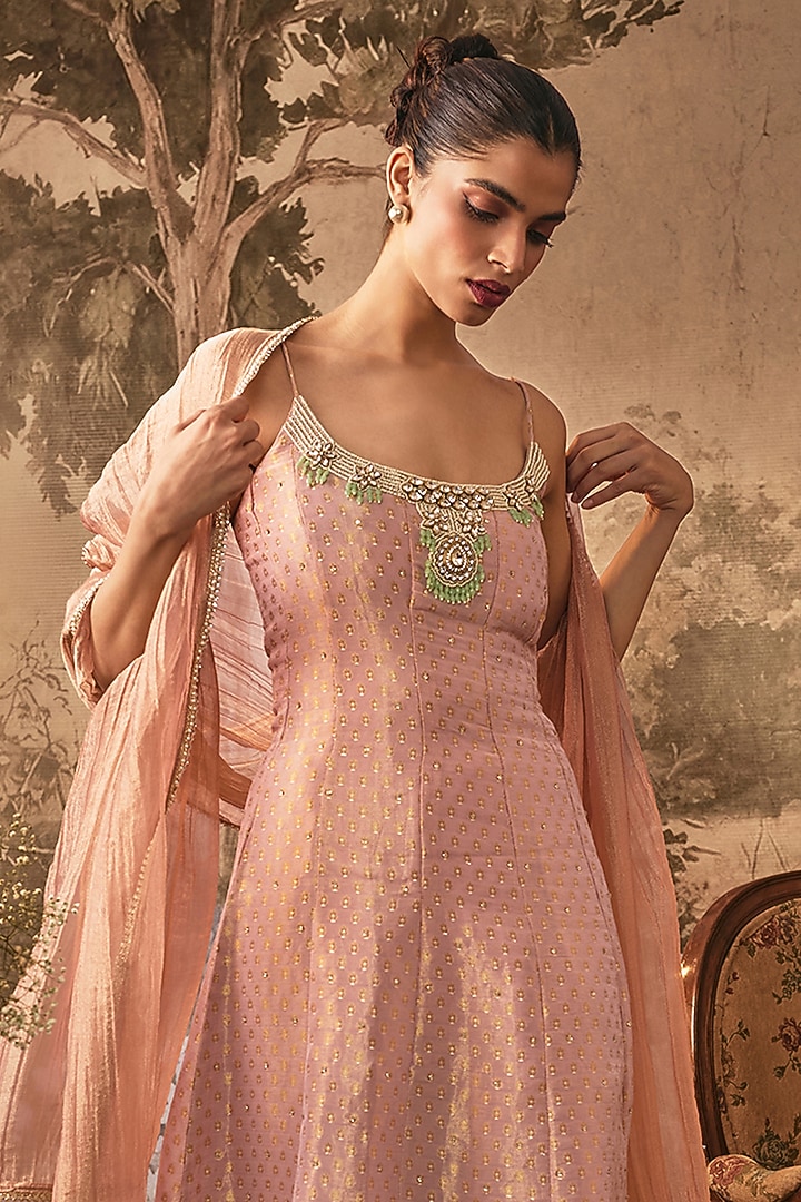 Blush Pink Jacquard Tissue Strappy Kurta Set by VANA ETHNICS at Pernia's Pop Up Shop