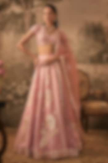 Blush Pink Banarasi Wedding Lehenga Set by VANA ETHNICS at Pernia's Pop Up Shop