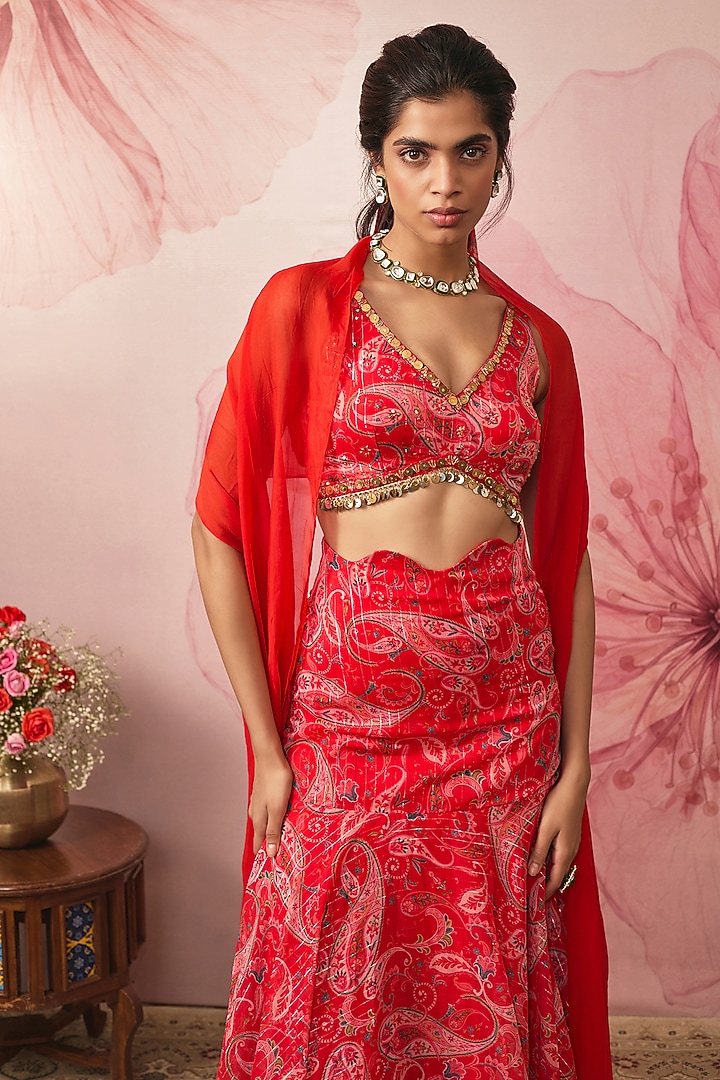 Red Lurex Chiffon Paisley Printed Wedding Lehenga Set by VANA ETHNICS at Pernia's Pop Up Shop